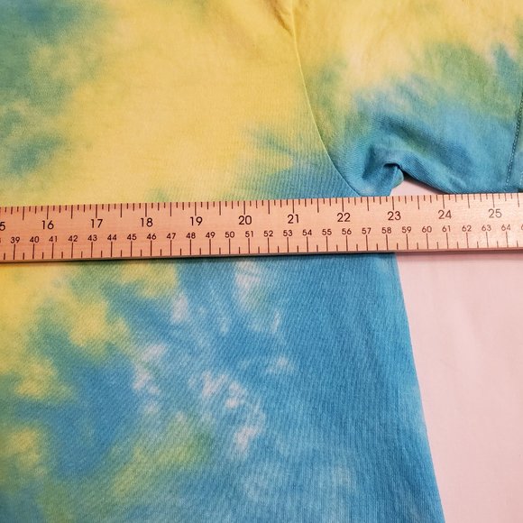 Tie dye boho style, unisex T shirt size Large. 100% cotton. - Picture 11 of 11